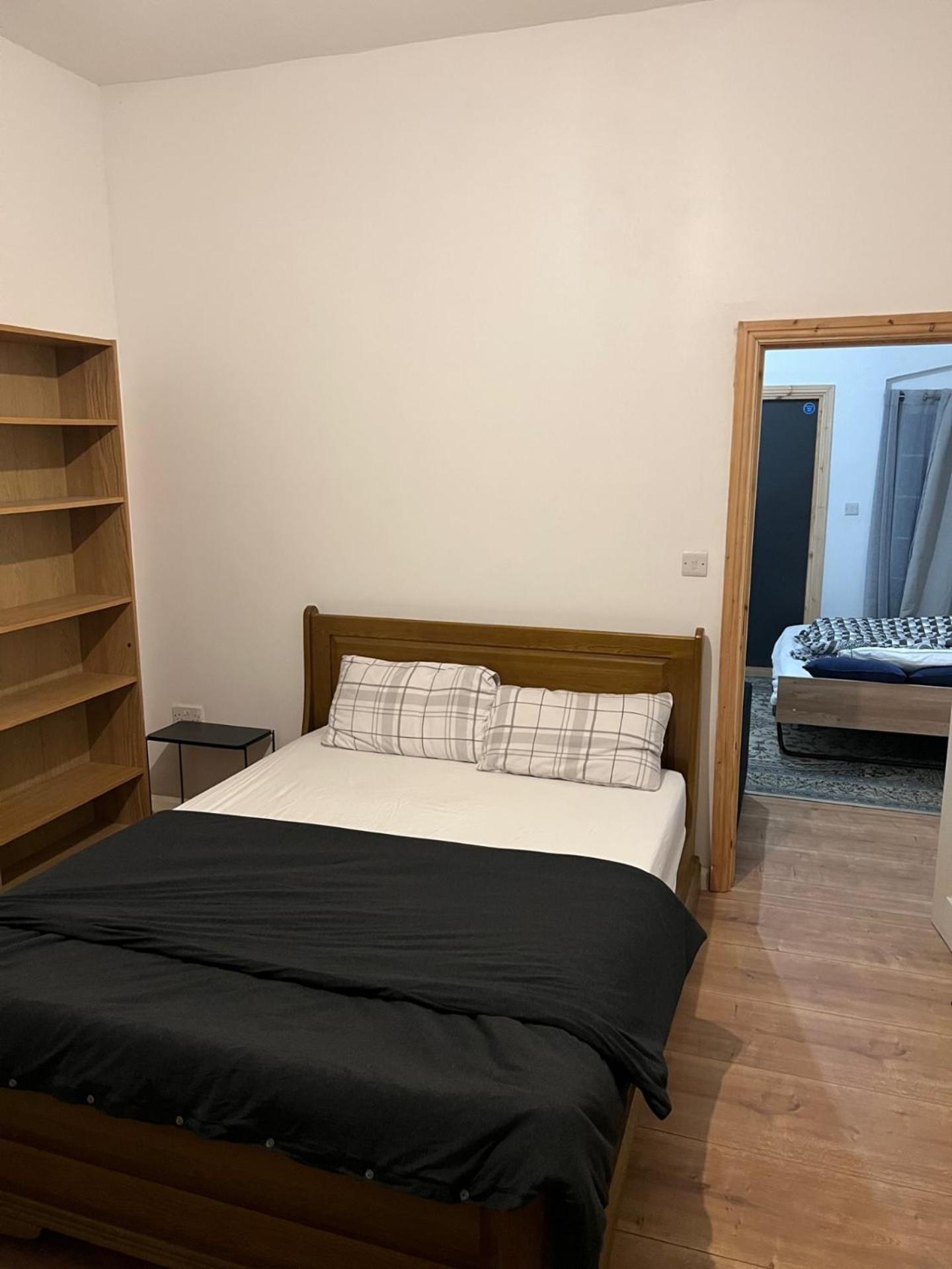 New Flat, Own Bathroom, Sitting Room & Large Bedroom - Walsall Bescot Buitenkant foto
